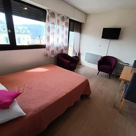 Résidence Saint Christophe - Sur Les Hauteurs De La Ville, Ravisant ! Mae-7644